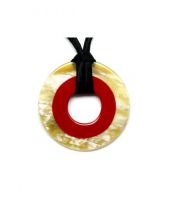 Horn Lacquer Pendant 5802