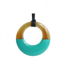 Horn Lacquer Pendant 5807